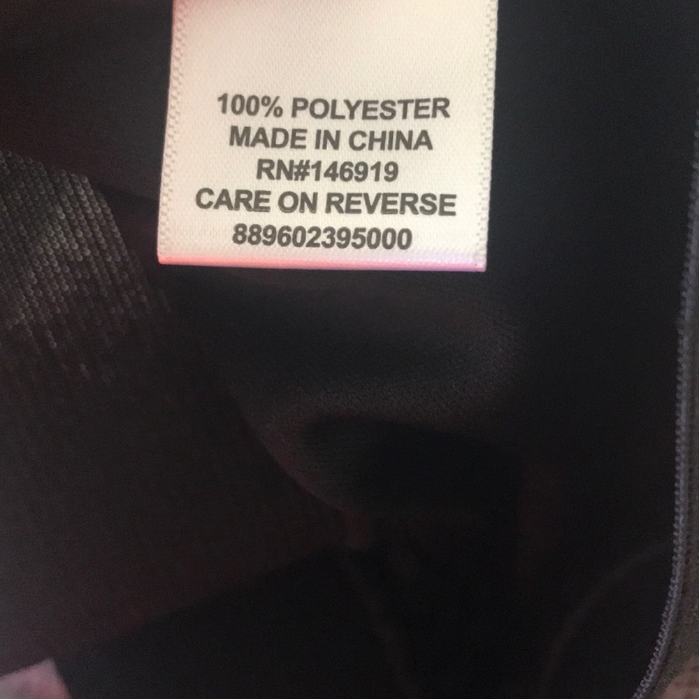 NWT Elle pull on pleated grey plaid skirt - Picture 6 of 6